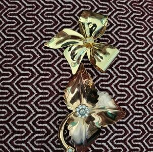 two Costume brooch Gold Tone Metal Bow Leaves  Statement Jewelry
